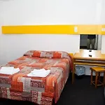 Quick Palace Poitiers Szálloda 2*