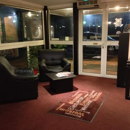 Quick Palace Poitiers 2*