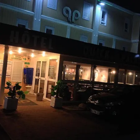 Quick Palace Poitiers 2* 샤세노일 뒤 푸아투